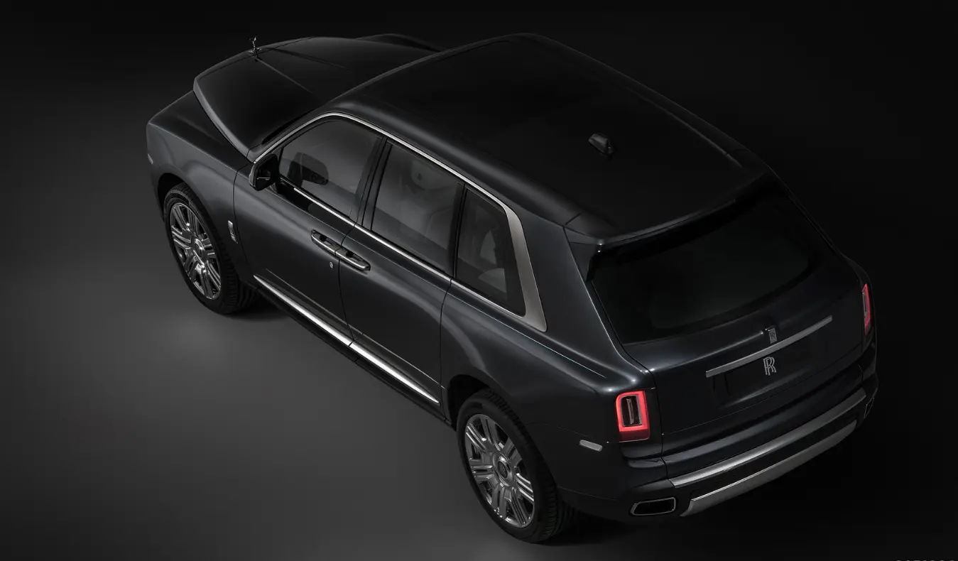 car renewal  service in Dubai with pickup and Drop